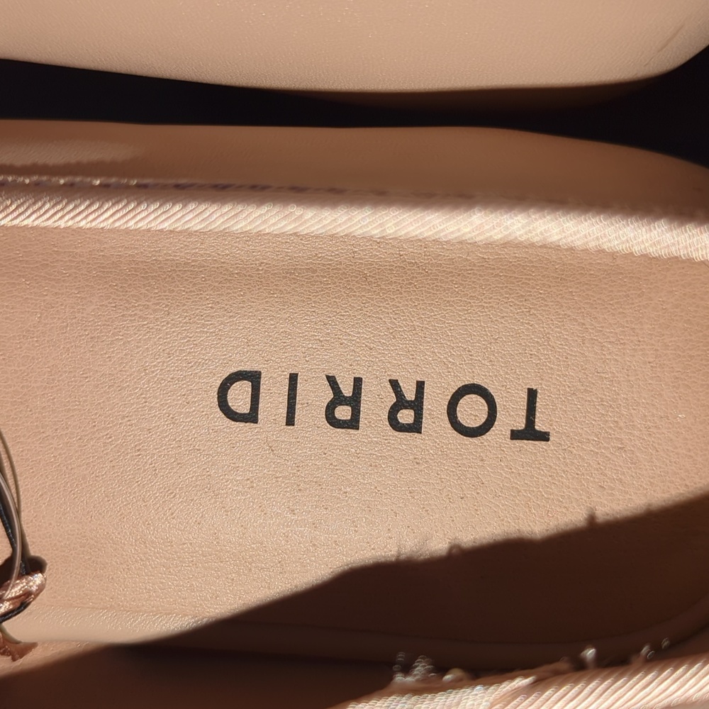 Wide Width Flats - Picture 9 of 11